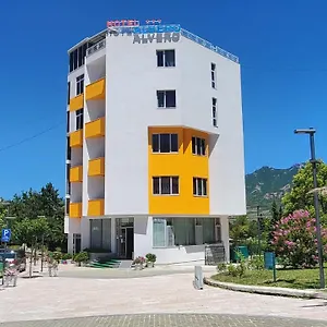 Alvero Albanie